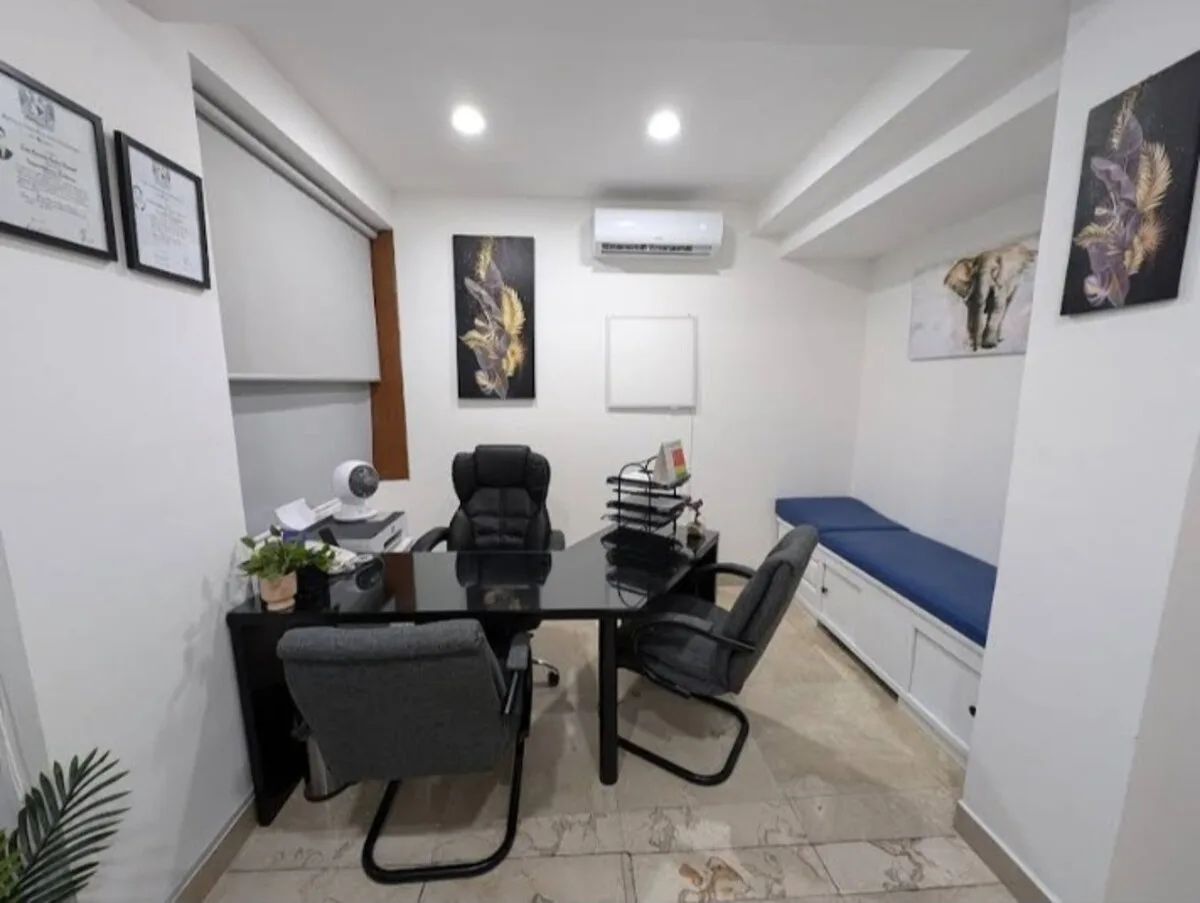 Interior del consultorio 205