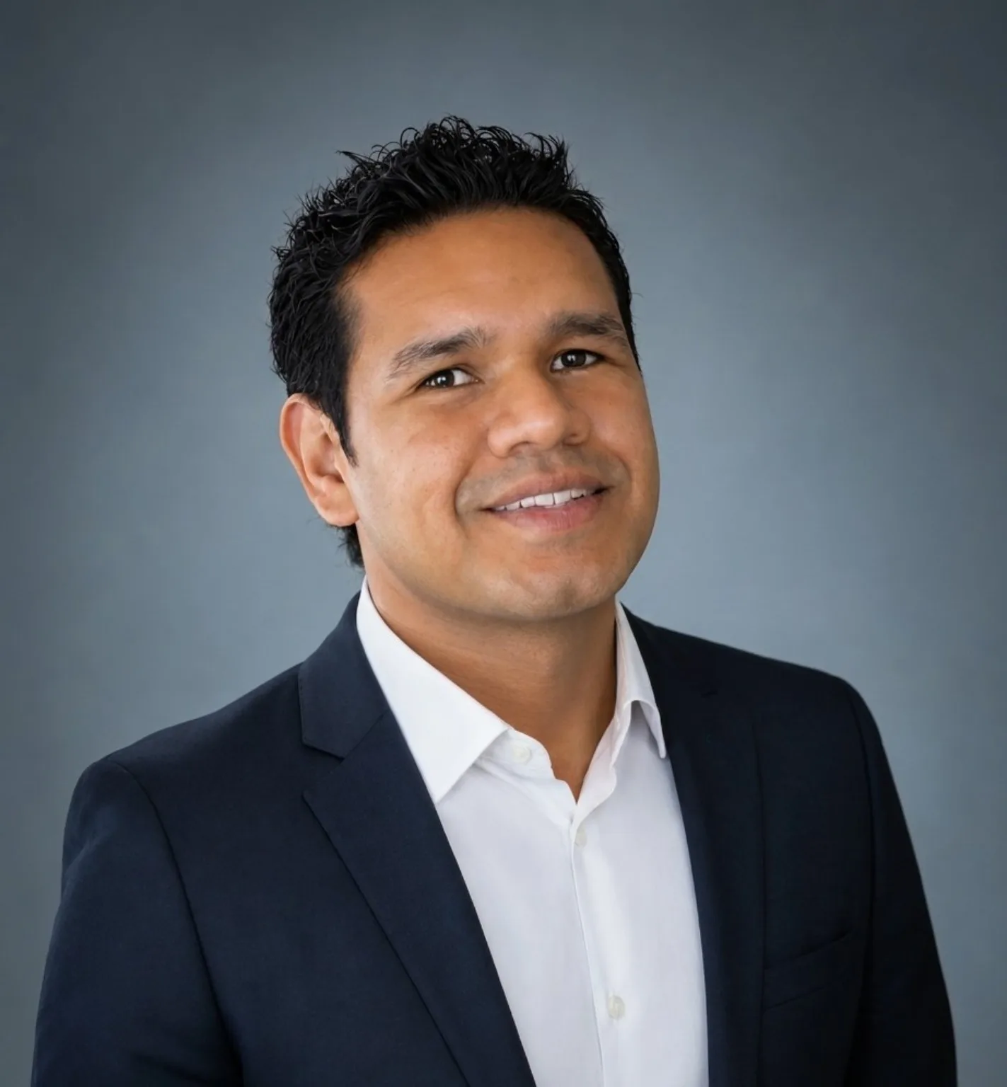 Dr. Luis Gerardo Cueto Manuel, médico geriatra